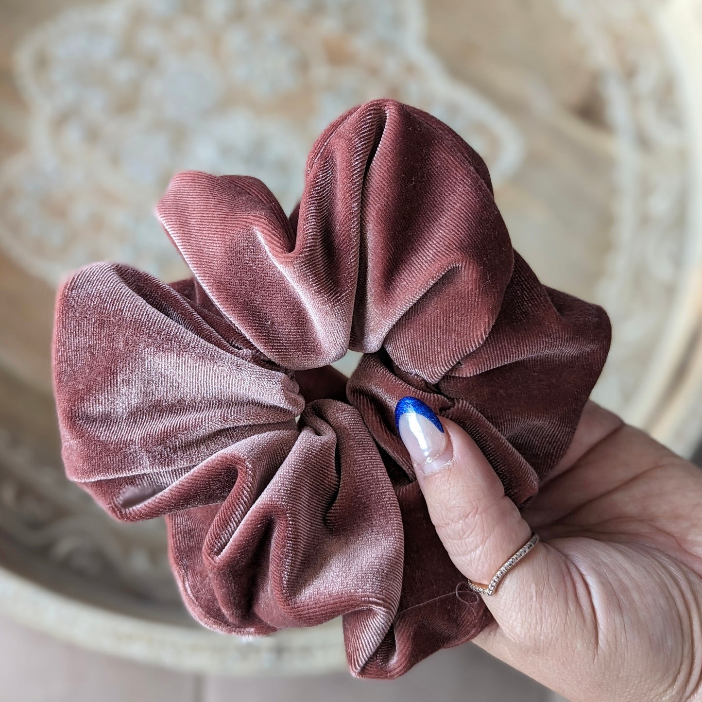Chouchou : Rose Vintage Velvet